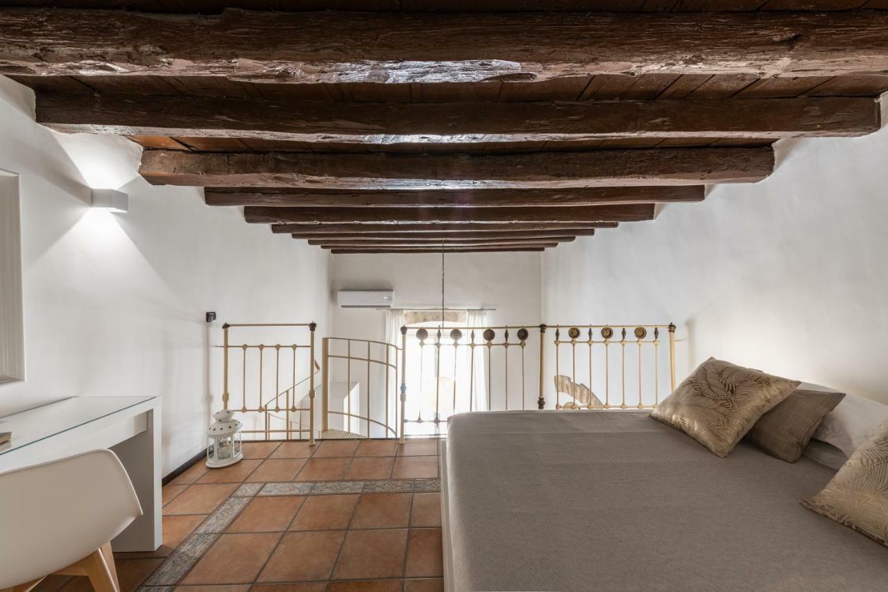 Old Town Loft M8 Bari M8Apartments Екстер'єр фото