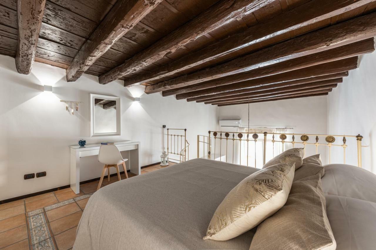 Old Town Loft M8 Bari M8Apartments Екстер'єр фото